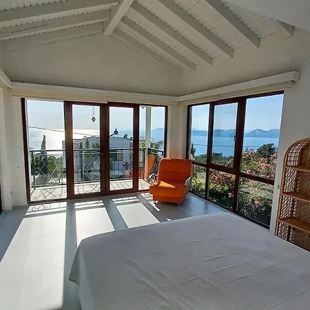 Brise Marine - With Sea View In Faralya Villa Fethiye