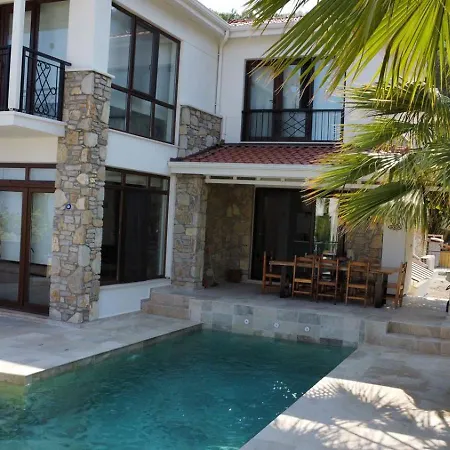 Brise Marine - With Sea View In Faralya 别墅