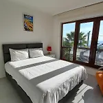 Brise Marine - With Sea View In Faralya ヴィラ フェティエ