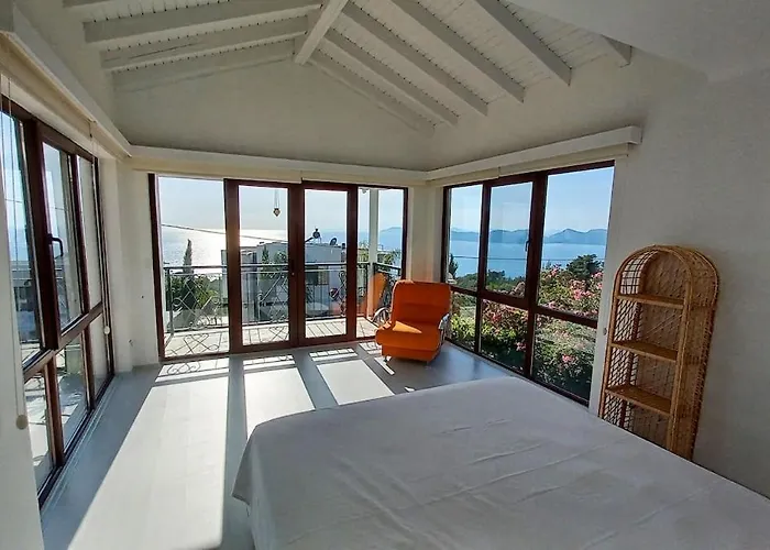 Brise Marine - With Sea View In Faralya Villa Fethiye